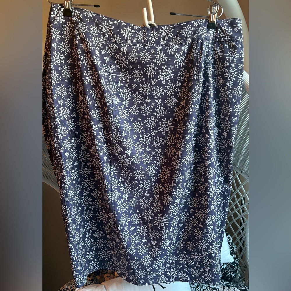 RipSkirt Hawaii skirt length 3 "Farmhouse Twigs" print in Deep Purple.
